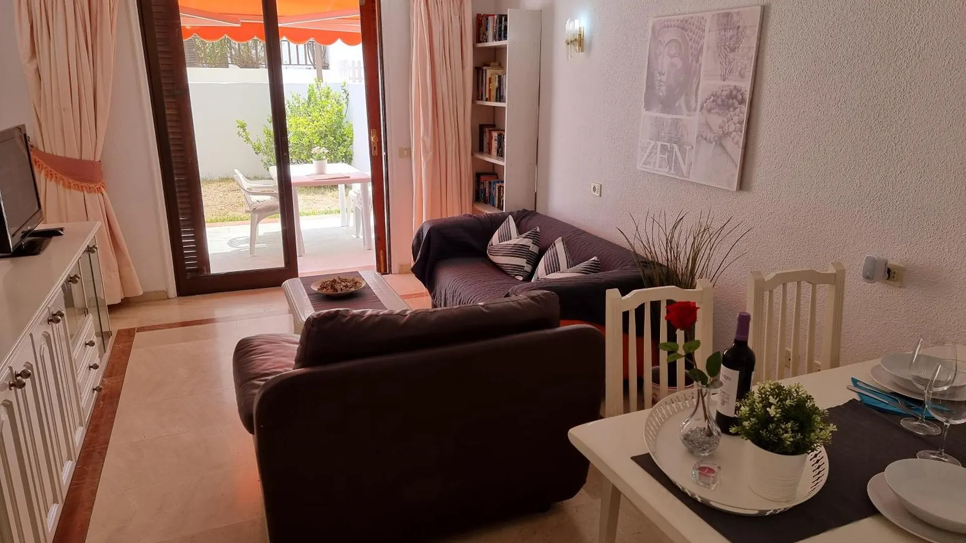 Ground Floor Apartment Casa Pico, Parque Santiago 1, Heated Pool, 100 M To Sea And Beach, Wifi Arona
