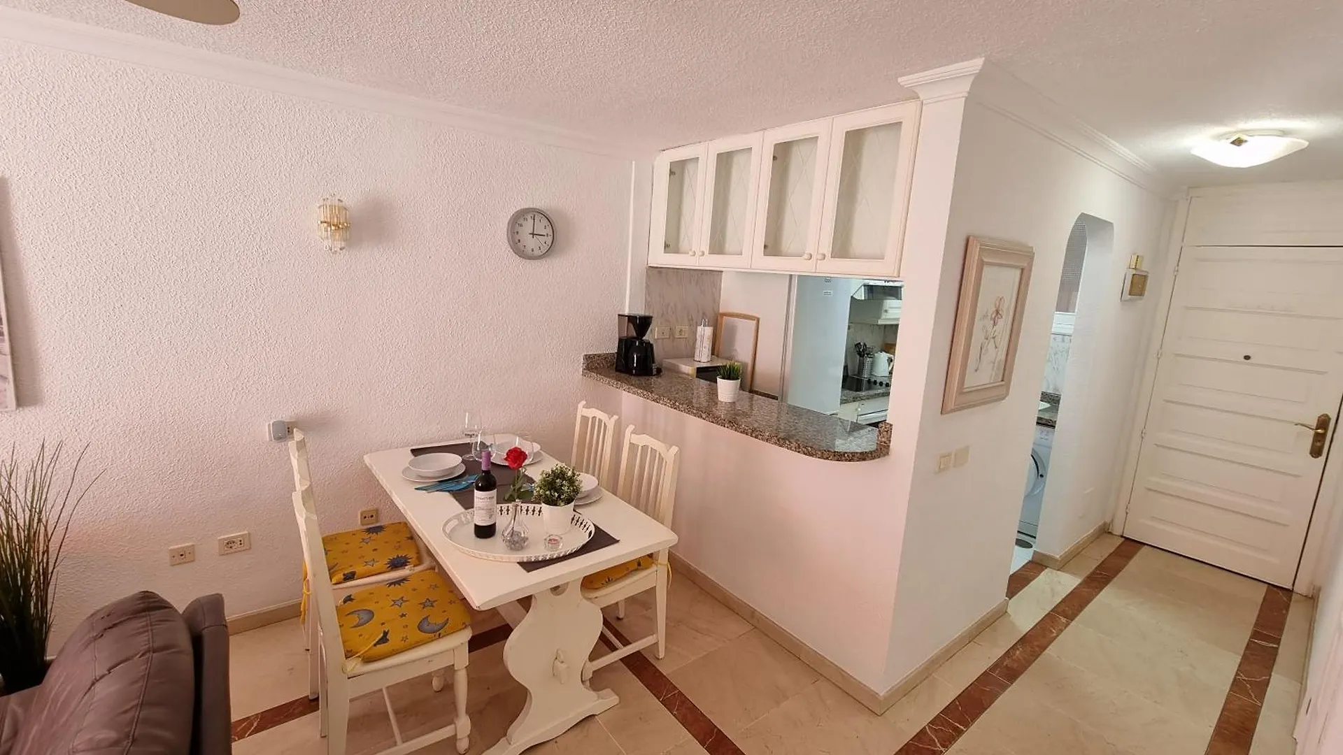 Ground Floor Apartment Casa Pico, Parque Santiago 1, Heated Pool, 100 M To Sea And Beach, Wifi Arona  Spain