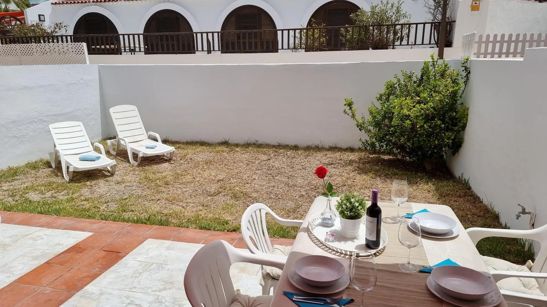 Ground Floor Apartment Casa Pico, Parque Santiago 1, Heated Pool, 100 M To Sea And Beach, Wifi Arona  Spain